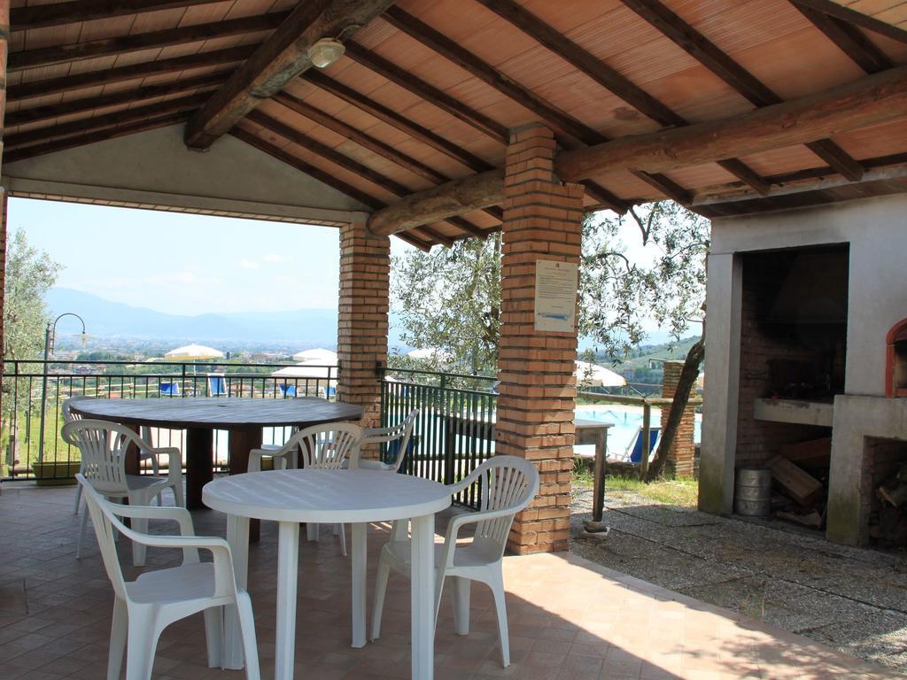 Belvilla By Oyo La Casa Dei Cinque Olivi Quarrata Dış mekan fotoğraf