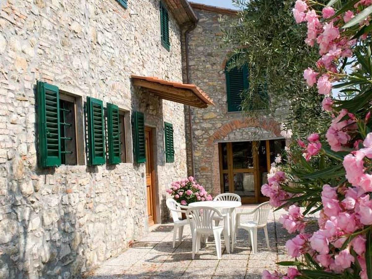 Belvilla By Oyo La Casa Dei Cinque Olivi Quarrata Dış mekan fotoğraf